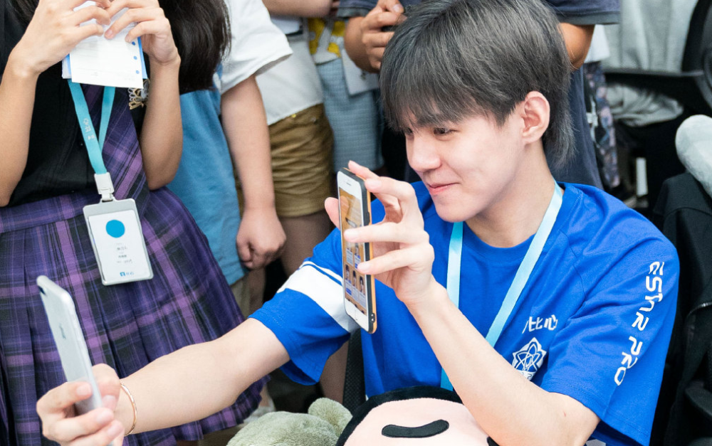 Rookie新星精彩发挥表现惊艳，曼联未来可期！